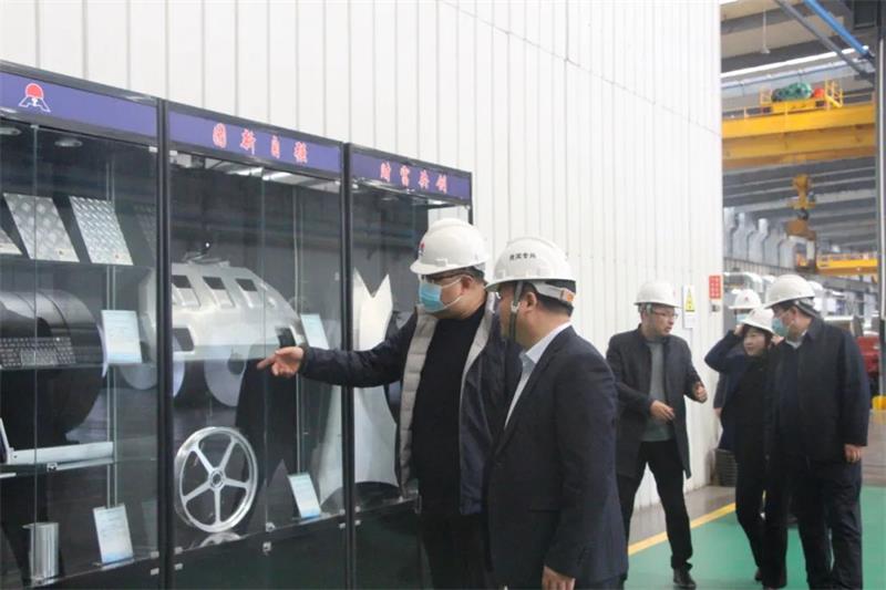 澠池縣考察團一行蒞臨明泰科技參觀調(diào)研